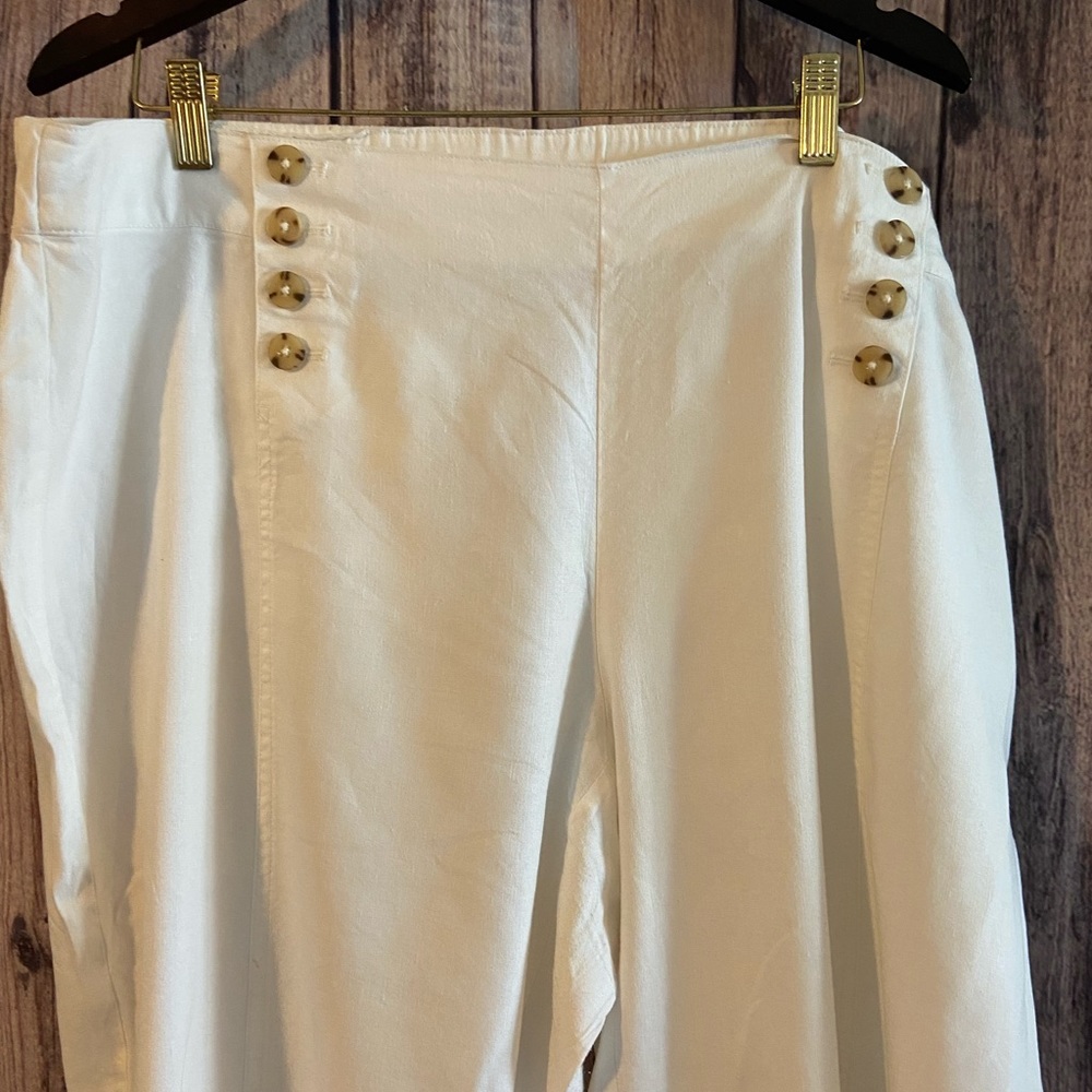 J Jill Off-White Linen Stretch Size 20 Crops